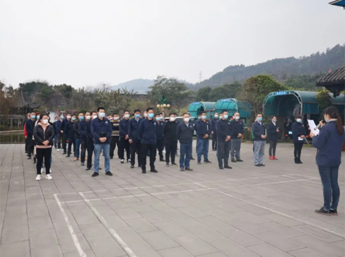 向先進學(xué)習(xí)，向優(yōu)秀致敬！